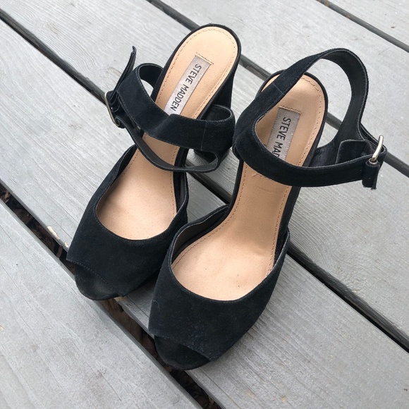 Steve Madden Jillyy Black Suede Platform Heels - Picture 2 of 3